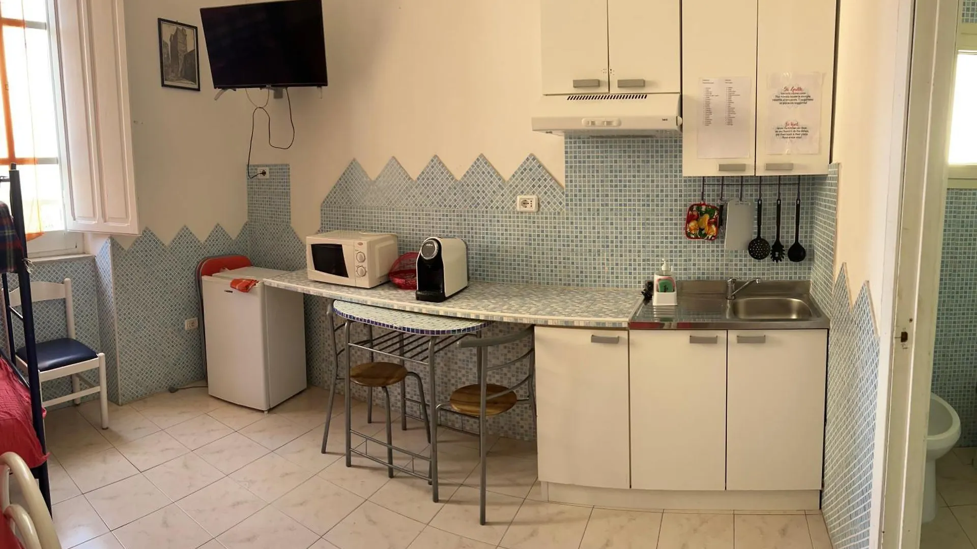 Villa Arazurrina Cagliari 2*,  Italië