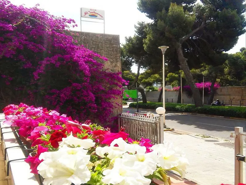 Villa Arazurrina Cagliari 2*,  Italië